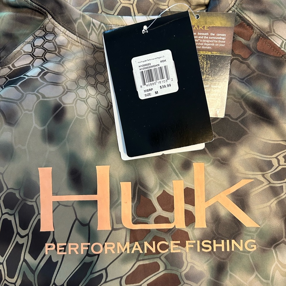 NEW Men’s Huk Fishing long sleeve